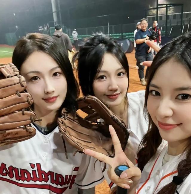 今晚先行开, 在也陷入了