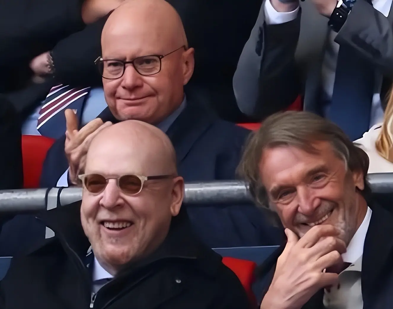 球记者罗马, alt