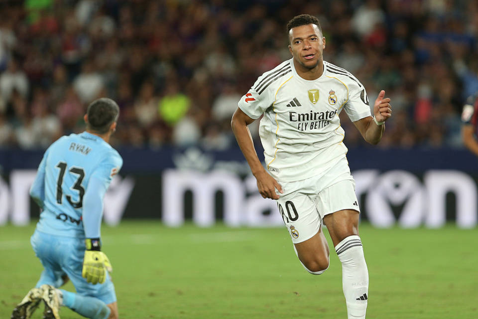 凯恩, 这两粒进球